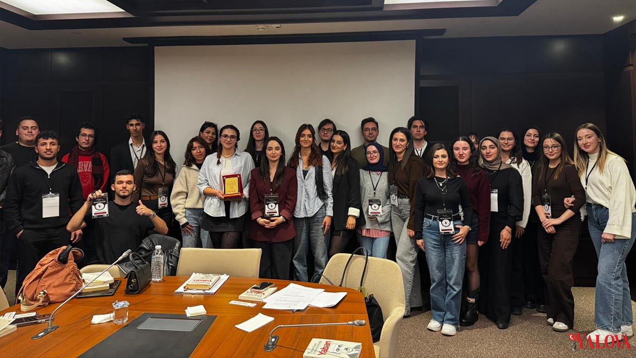 Yalova Universitesi Kitap Kulubu Ankara Gezisi (3)
