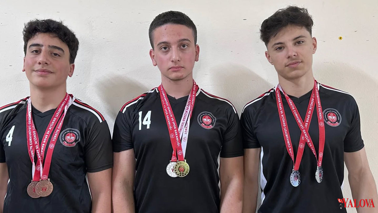 Altınova’nın Bileği Bükülmüyor! (3)