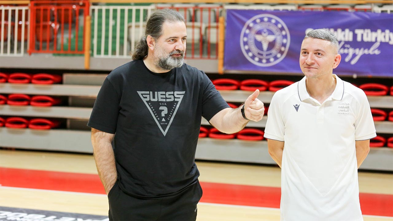 Bizim Kızlar Adana’yı Gözüne Kestirdi (3)