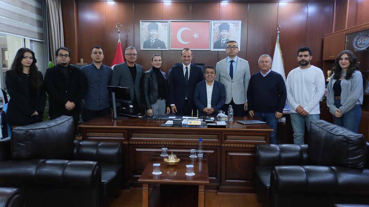 Olimpiyat Şampiyonu Halil Mutlu Yalova'daydı (4)