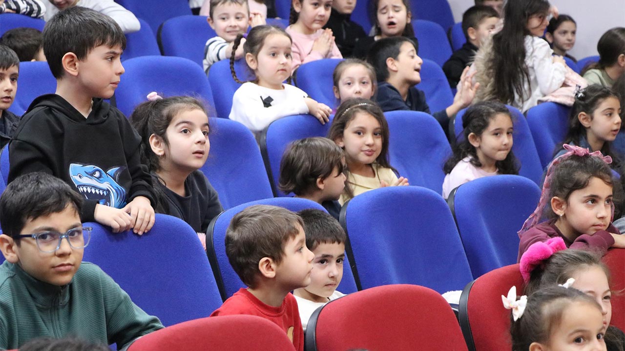 ‘Canımız Sağ Olsun’ Çiftlikköy’de Sahne Aldı (1)