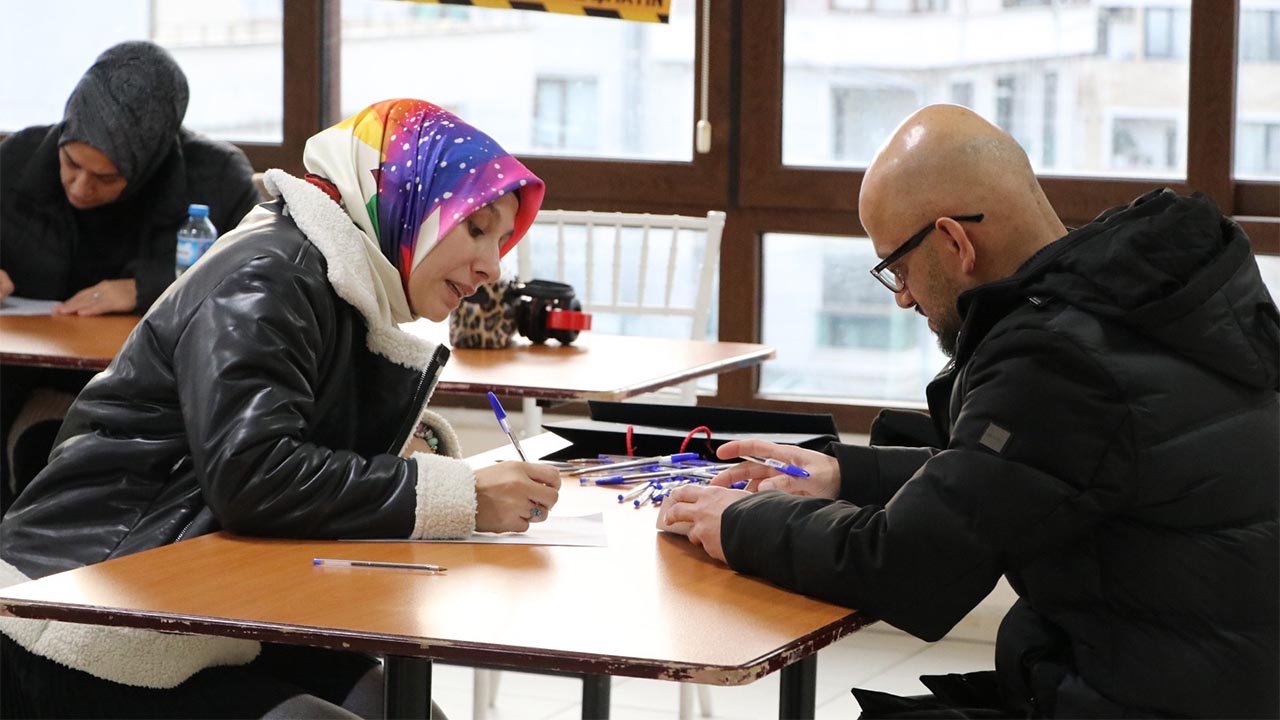 Çiftlikköy’de Toplu Mülakatlara Başvuru Sayısı Rekor Kırdı (1)