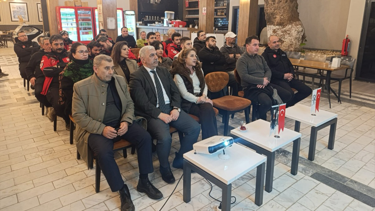 Çınarcık’ta Afet Farkındalık Eğitimi Düzenlendi (3)