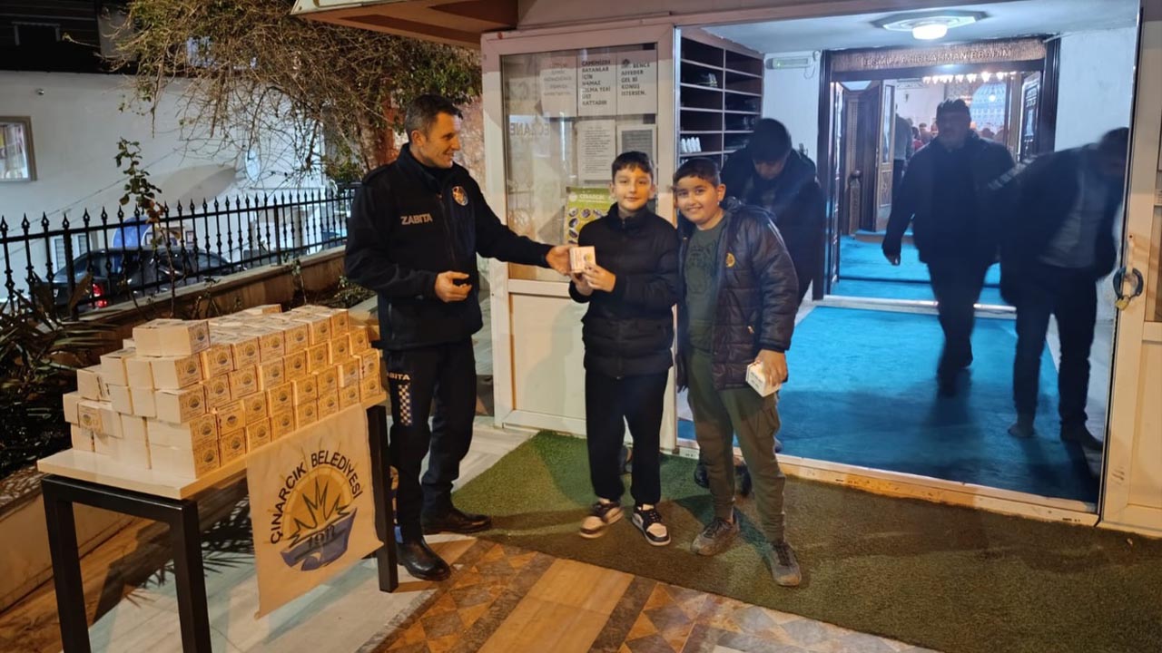 Çınarcık’ta Kandil Geleneği Sürdü (2)