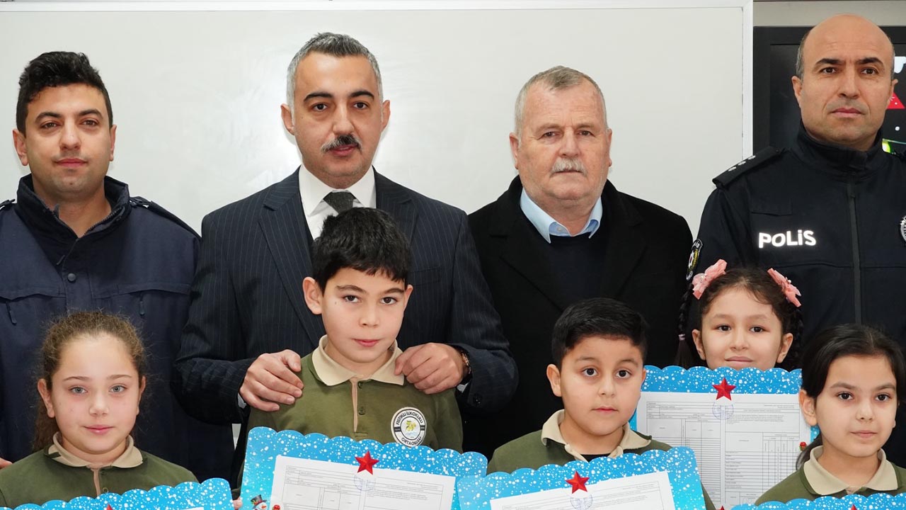 Fıstıklı İlkokulu’nda Ara Karne Sevinci (1)