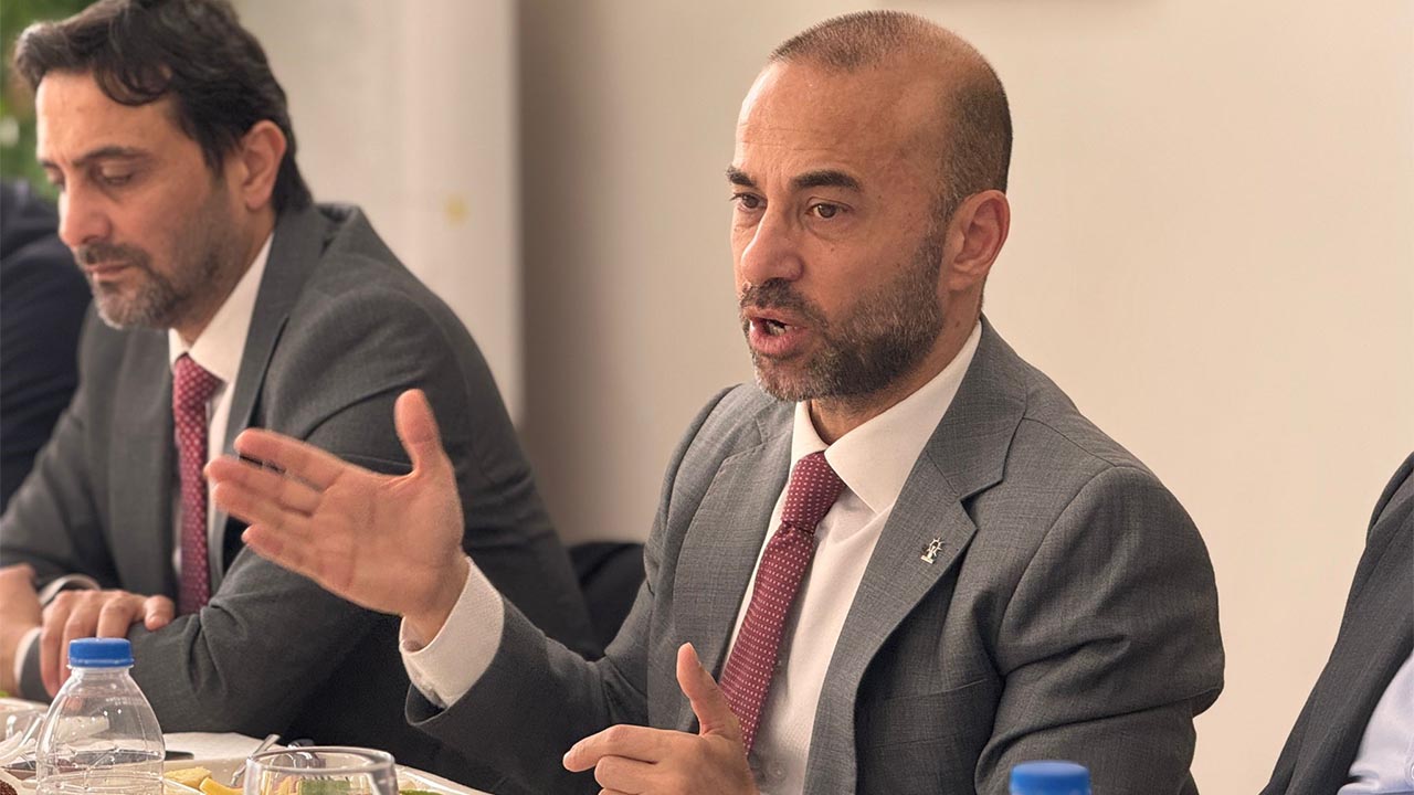 Güçlü’den Belediye Yönetimine Sert Eleştiri (1)