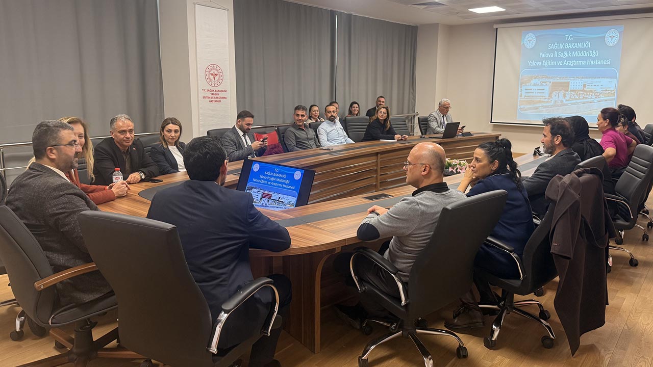 Hastane Deprem Için Incelendi (3)