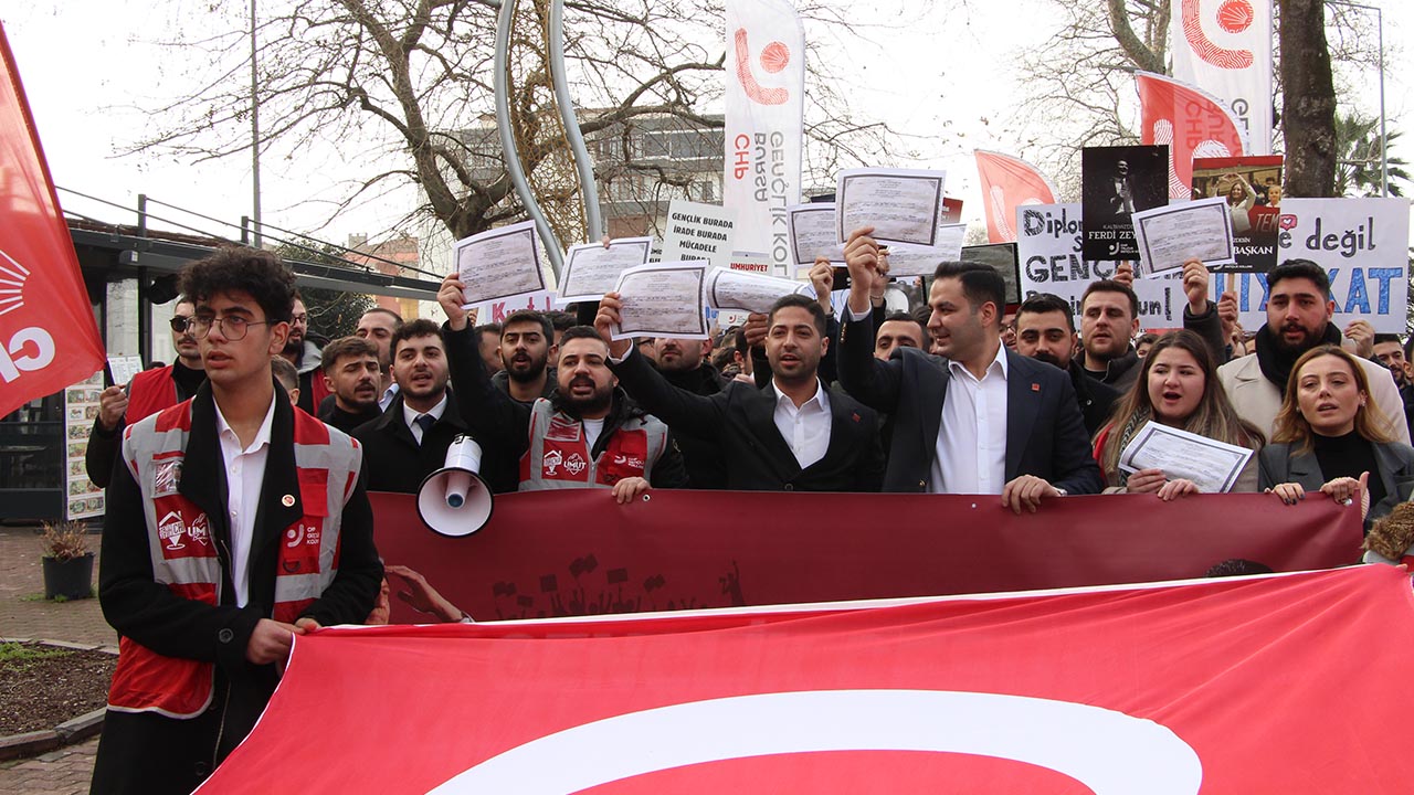 Yalova Chp Genclik Kollari Yuruyus Miting (6)