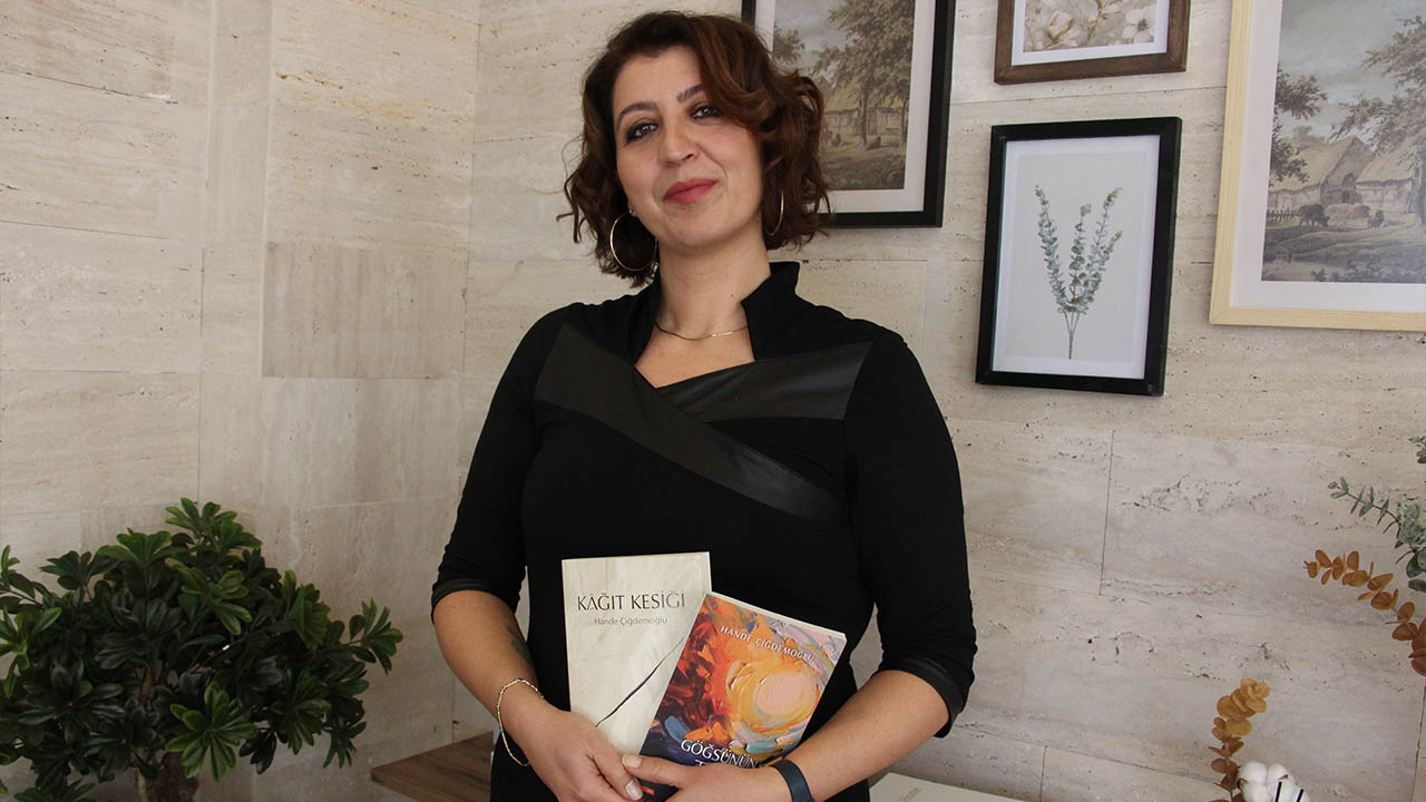 Yalova Ciftlikkoy Yazar Oyku Kitap Inkilap Kitabevi Gogsunun Tam Ortasinda (3)