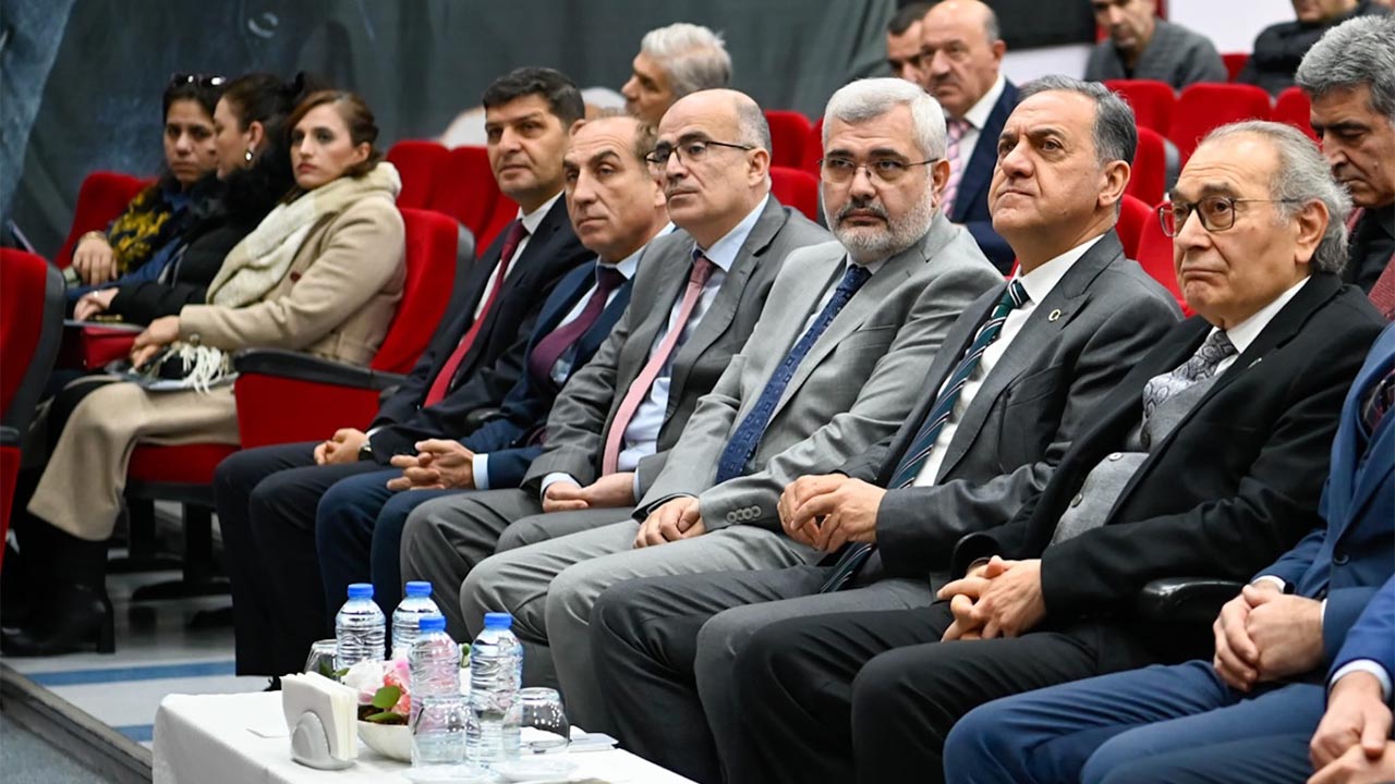 Prof. Dr. Nevzat Tarhan Eğitimcilerle Buluştu (1)