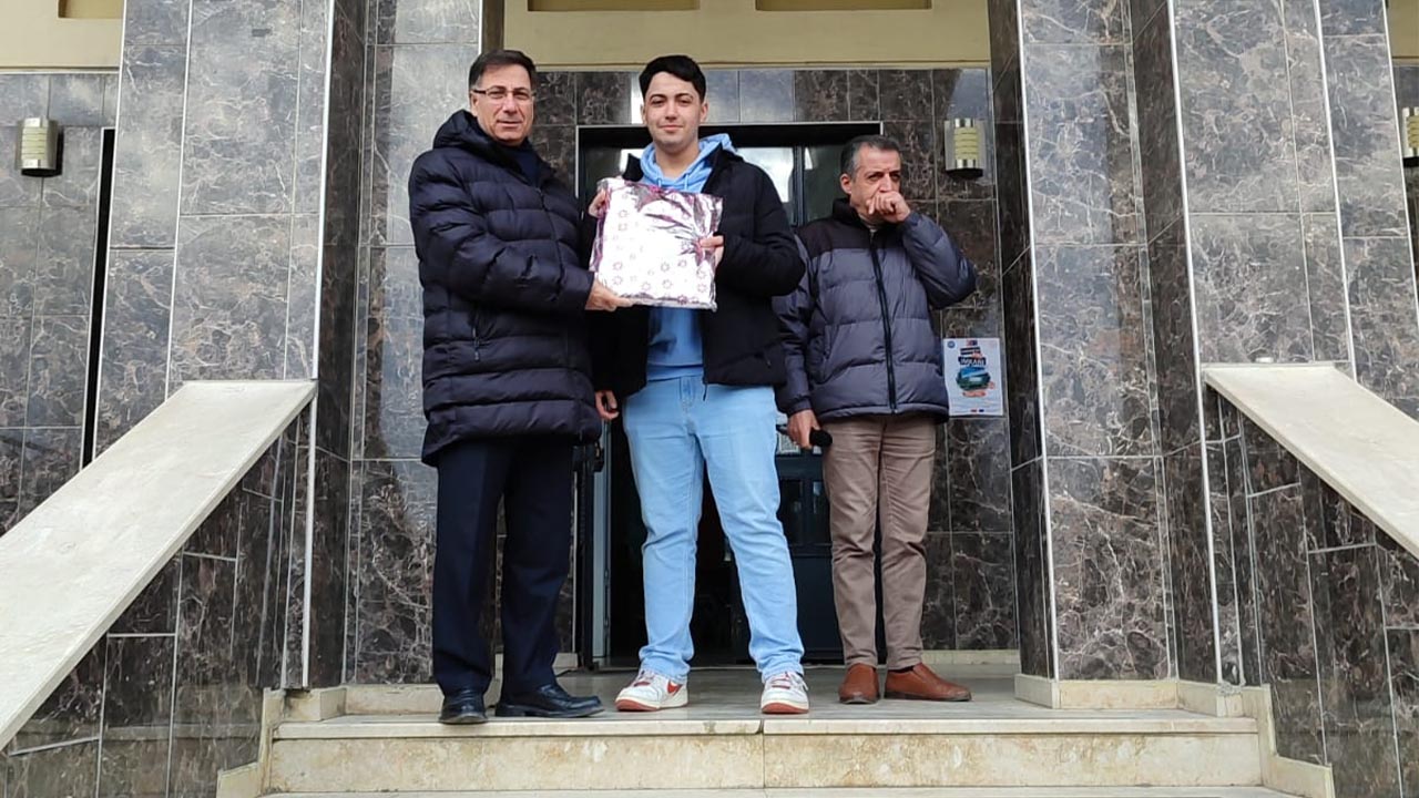 Şehit Sercan Yazar Karne (2)