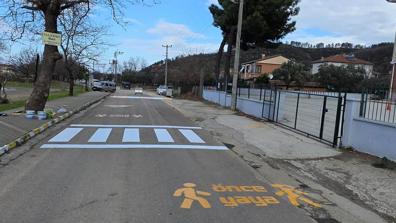 Teşvikiye’de Yaya Geçitleri Yenilendi (2)