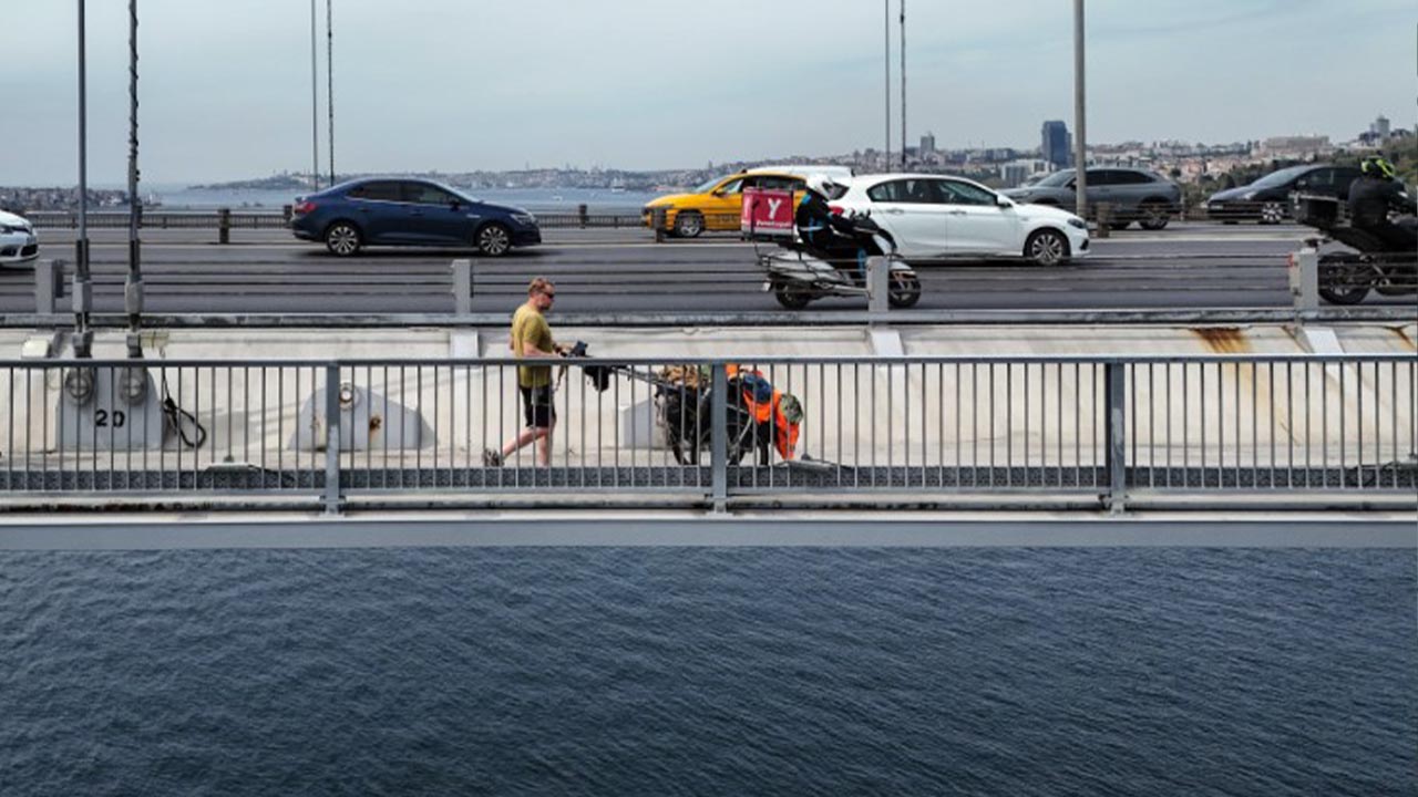 Aw608383 16 1766990334