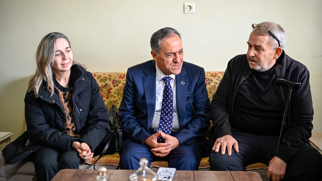 Vali Usta, Şehit Aileleri Ve Gazileri Evlerinde Ziyaret Etti (4)