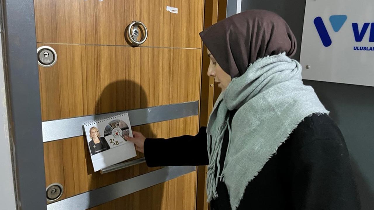 Yalova Altinova Belediye Baskanlik 2026 Takvimi Esnaf Hediye (1)