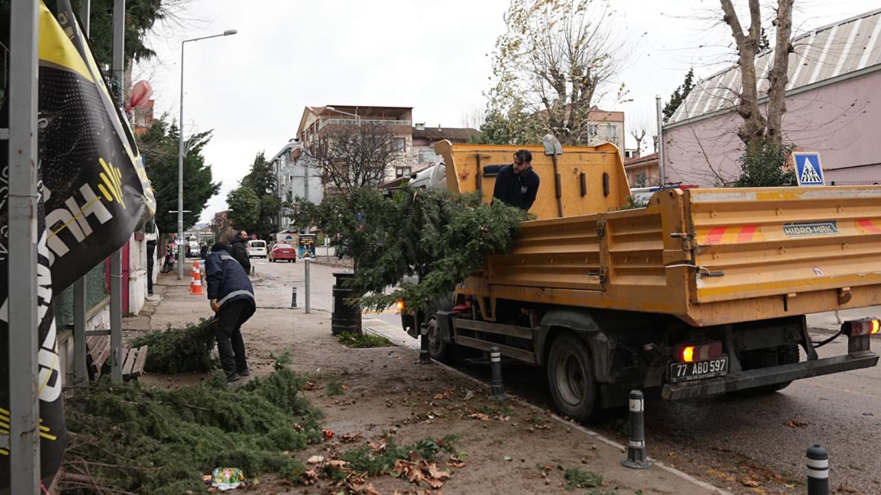 Yalova Belediye Firtina Calismalar Haber (2)