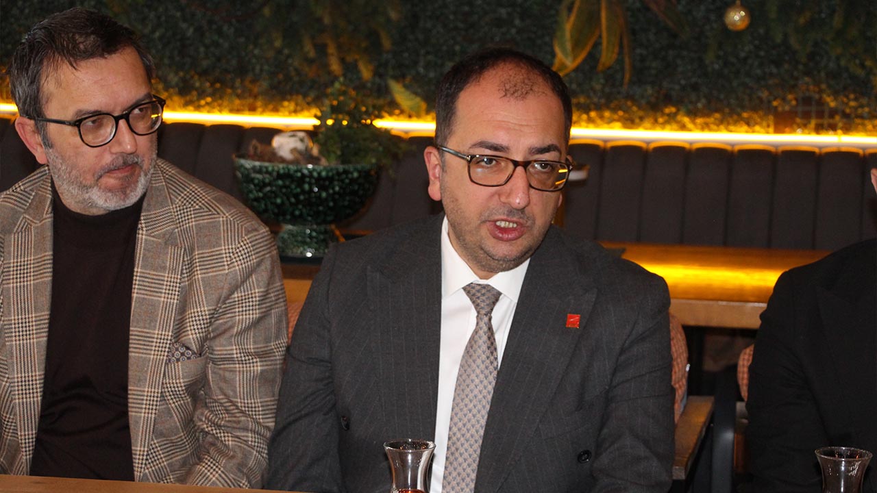 Yalova Cumhuriyet Halk Partsi Emclis Uyeleri Il Baskan Basin Aciklama Miting (4)