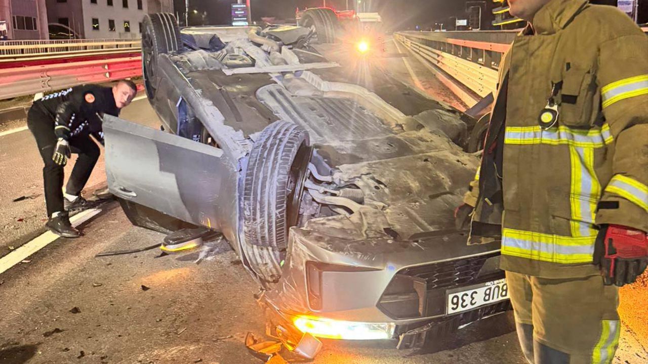 Yalova İzmit Yolunda Can Pazarı Otomobil Takla Attı (1)