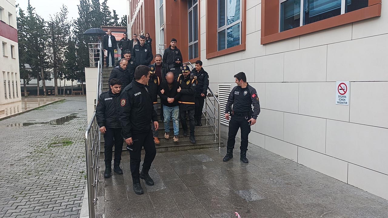 Yalova Sgk Il Mudurluk Avukat Zanli Tutuklama Haber (4)