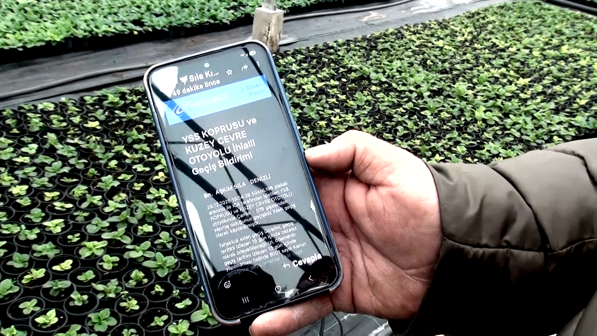 Yalova’da Park Halindeki Traktöre Otoyol Şoku (1)