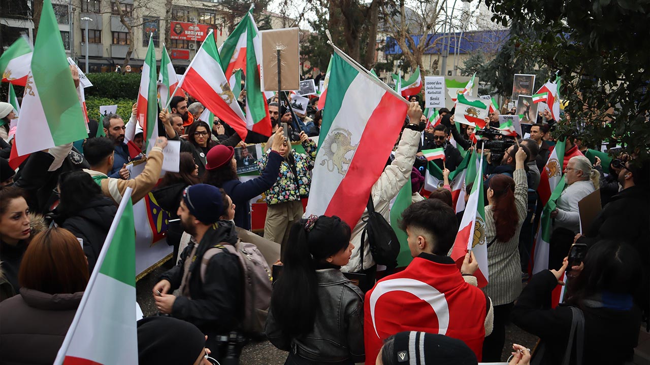 Yalova’dan İran’daki Hak İhlallerine Tepki (3)