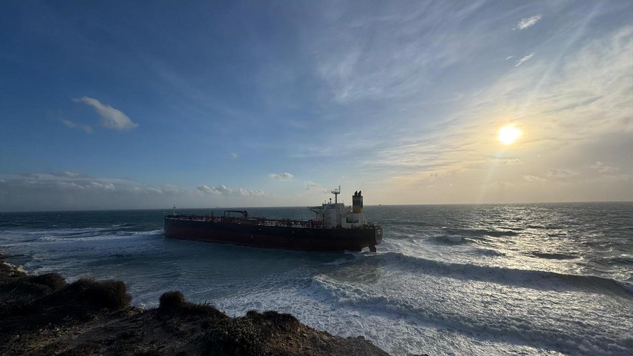 Yalovaôçöya Giden Tanker 12 Gu¦Ên Sonra Kurtar¦ Ld¦ (2)