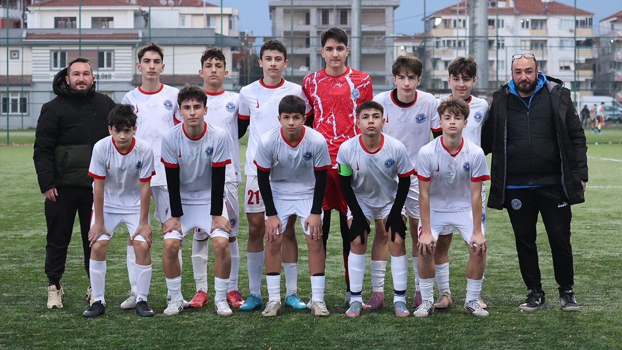 Bu Sezon Çiftlikköy’ün Üst Ve Alt Yapısı Dikkat Çeken Performans Sergiliyor (1)