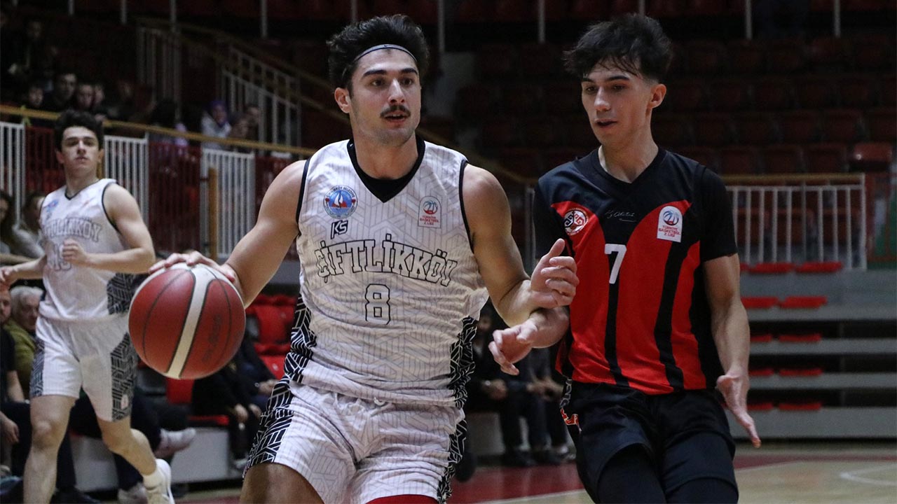 Çiftlikköy’ün Dev Adamları Kerasus’u Ağırlıyor (3)