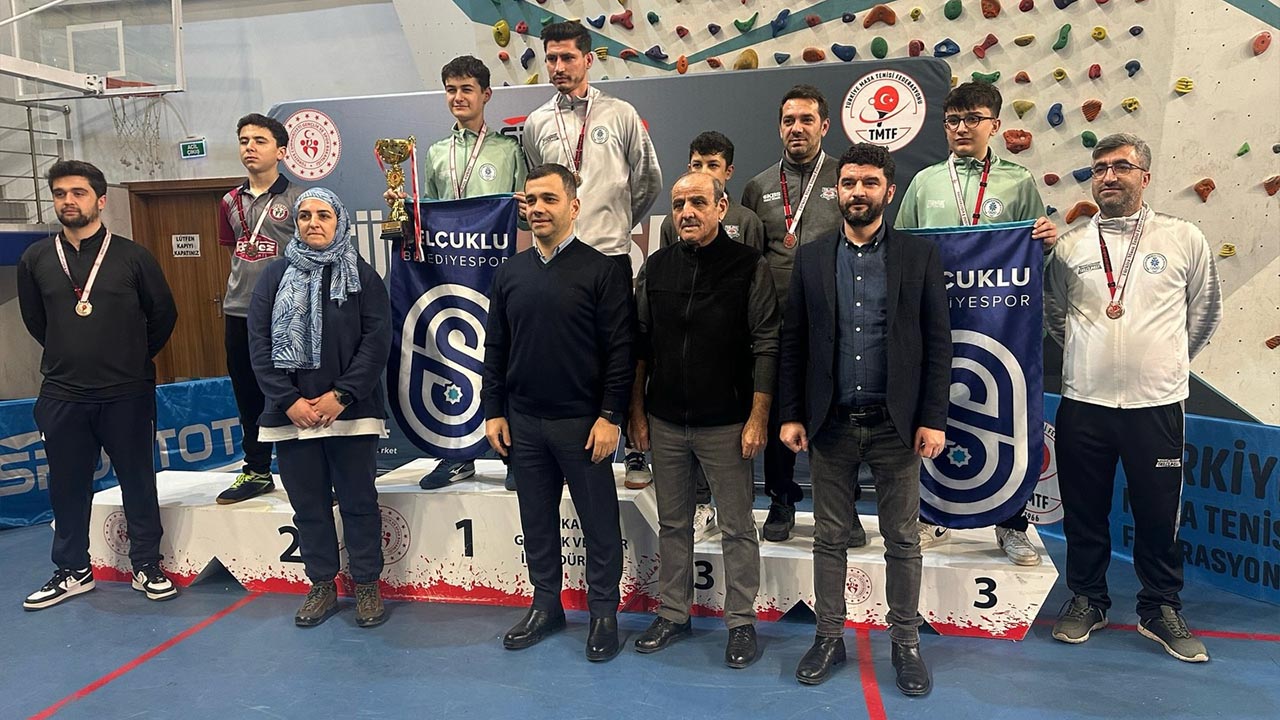 Kaan Beyza Tuna Türkiye Üçüncüsü Oldu (1)