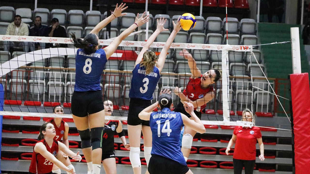Nilüfer Play Off’ta, Şehir Koleji Avantajlı (1)