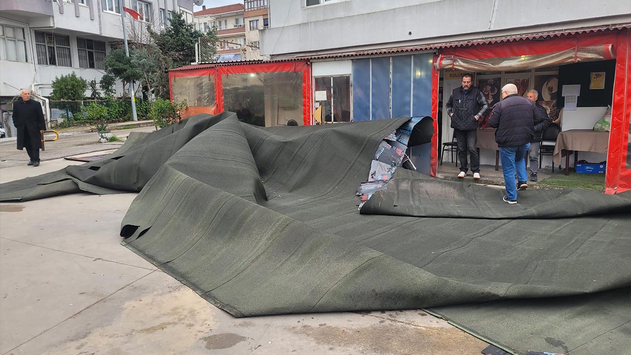 Şiddetli Fırtına Tuğrul Şener Tesislerini De Vurdu (2)