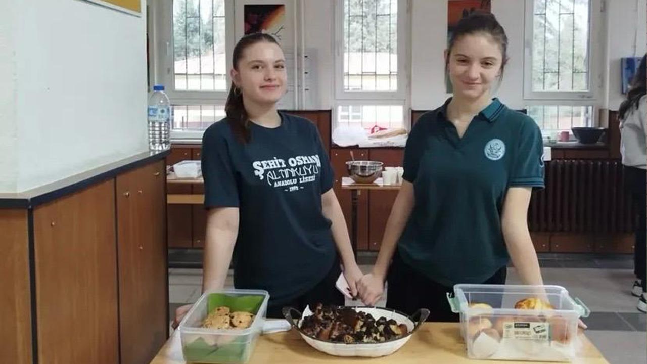 Gençlerden Örnek Davranış Kütüphaneye Destek (1)