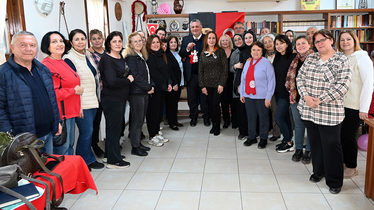 Yalova’da 17 Bin Marteniçka Ile Bahara Merhaba (2)