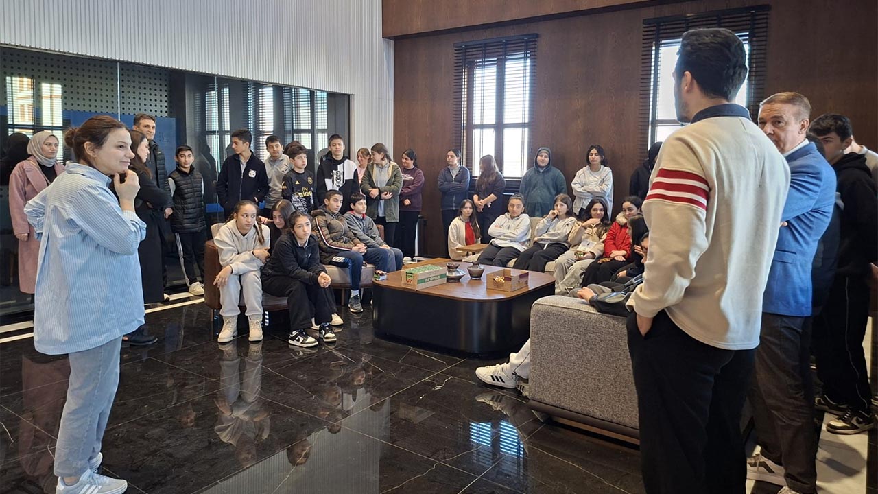 Öğrenciler Üretimle Buluştu (1)