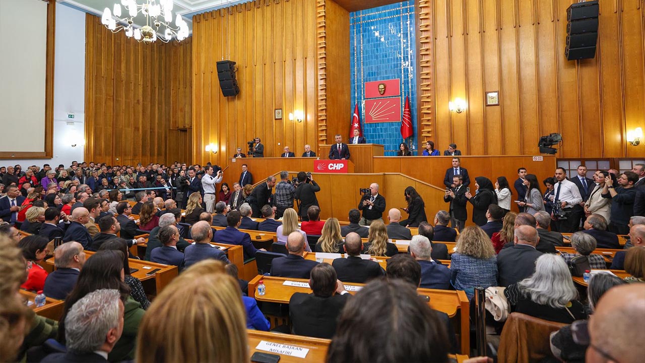 Chp Ozgur Ozel Grup Toplanti Aciklama Tbmm Kecioren Belediye Baskan Tepki (3)