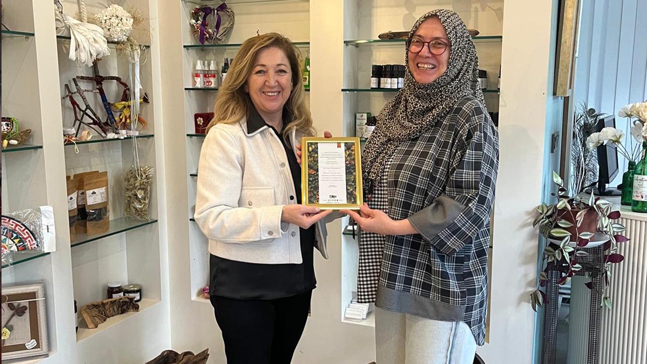 İpek Kozasından Dünya Sahnesine (2)