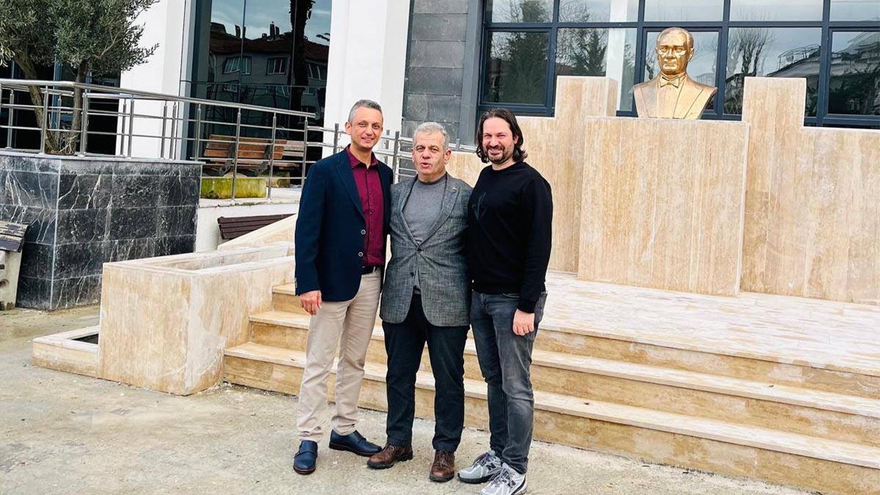Yalova Lisesi Ataturk Bust Yapim Mezun Ogrenciler (1)