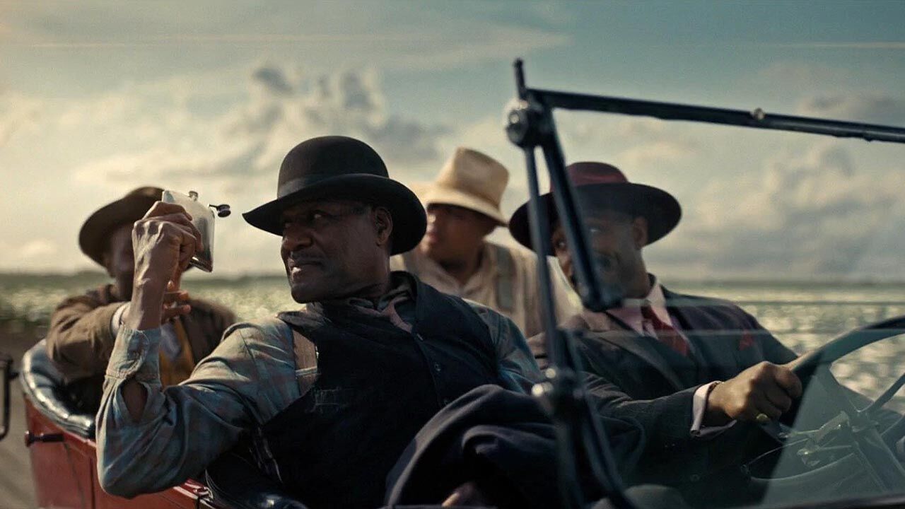 Yalova Ozdilek Sinema Sinners Gunahkarlar Vizyon Korku Irkcilik Vampir Tema (4)