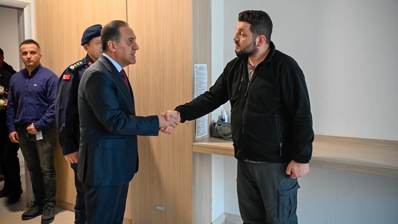 Vali Usta “Minik Yavrumuzun Sağlık Durumu İyi” (2)