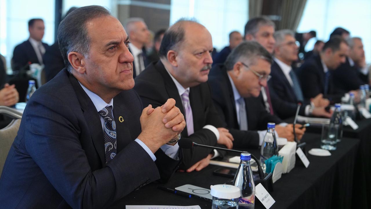 Vali Usta, Valiler Buluşması’nda (4)