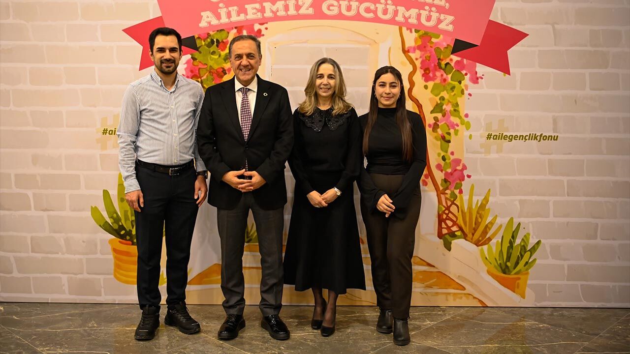 Yalova Aile Bulusma Iftar Program Vali Muftu (5)