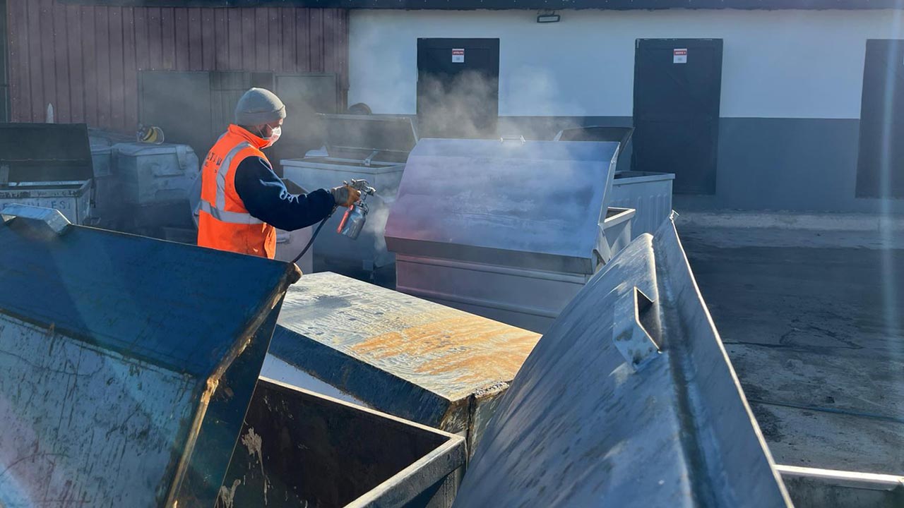 Yalova Altinova Belediyesi Bahar Aylari Hazirlik Ilaclama Cim Bicme (1)
