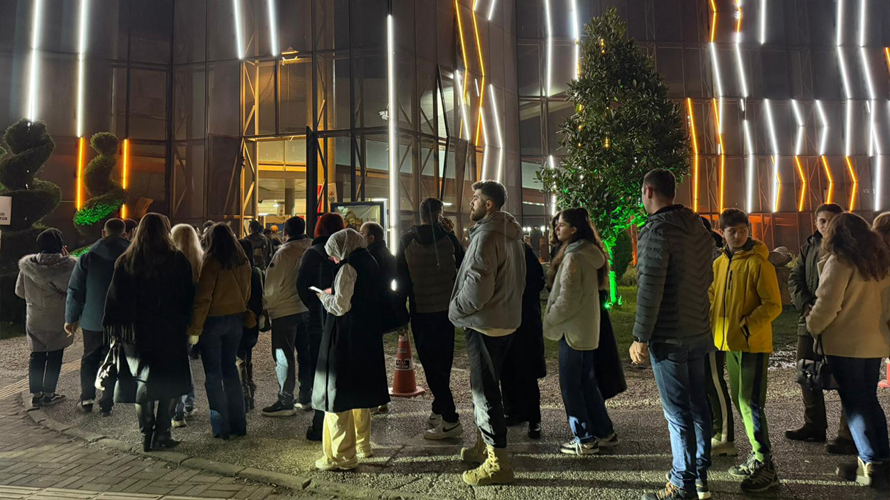 Yalova Belediye Subat Ayi Ask Listesi Tiyatro Oyun (4)