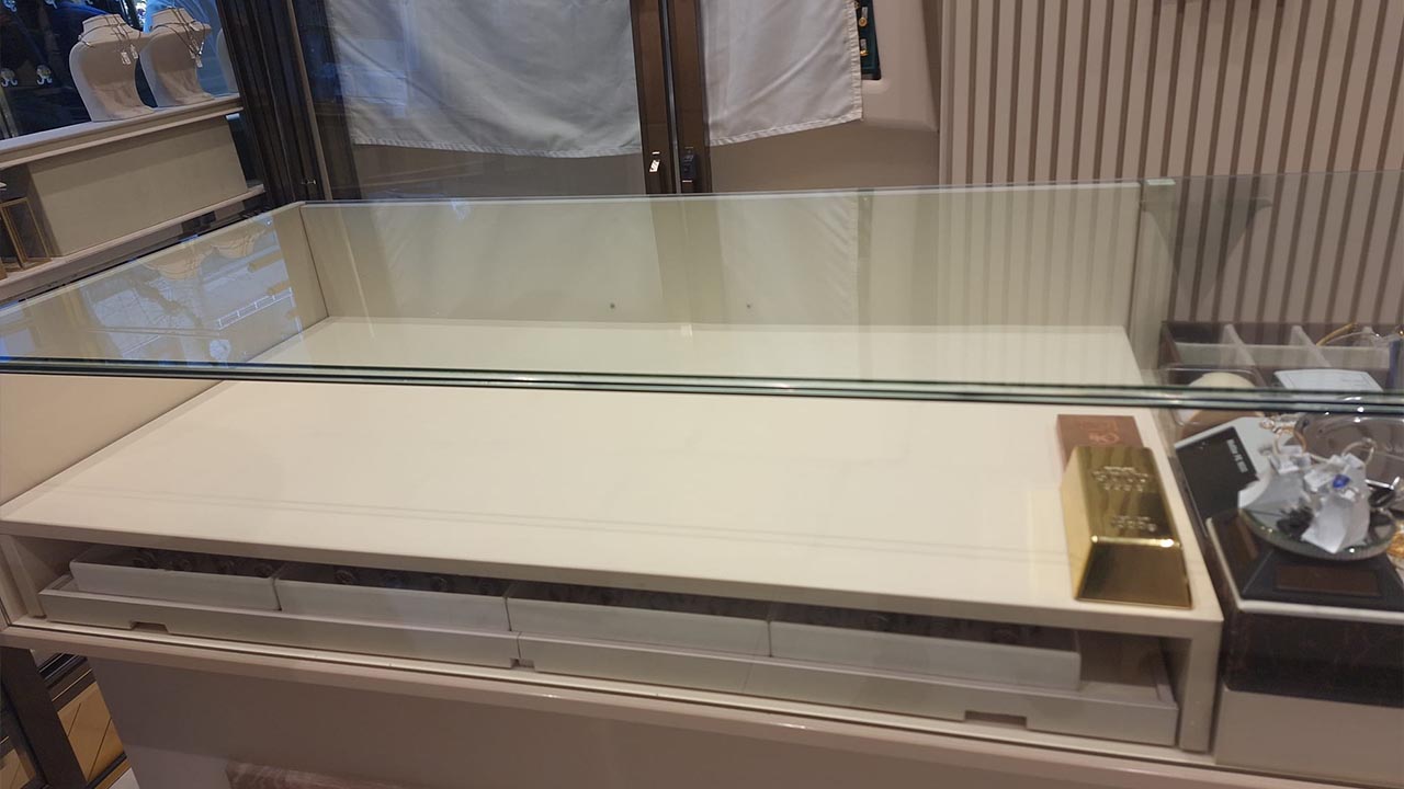 Yalova Borsa Kuyumculuk Hirsizlar Altin Calma Sorusturma (2)