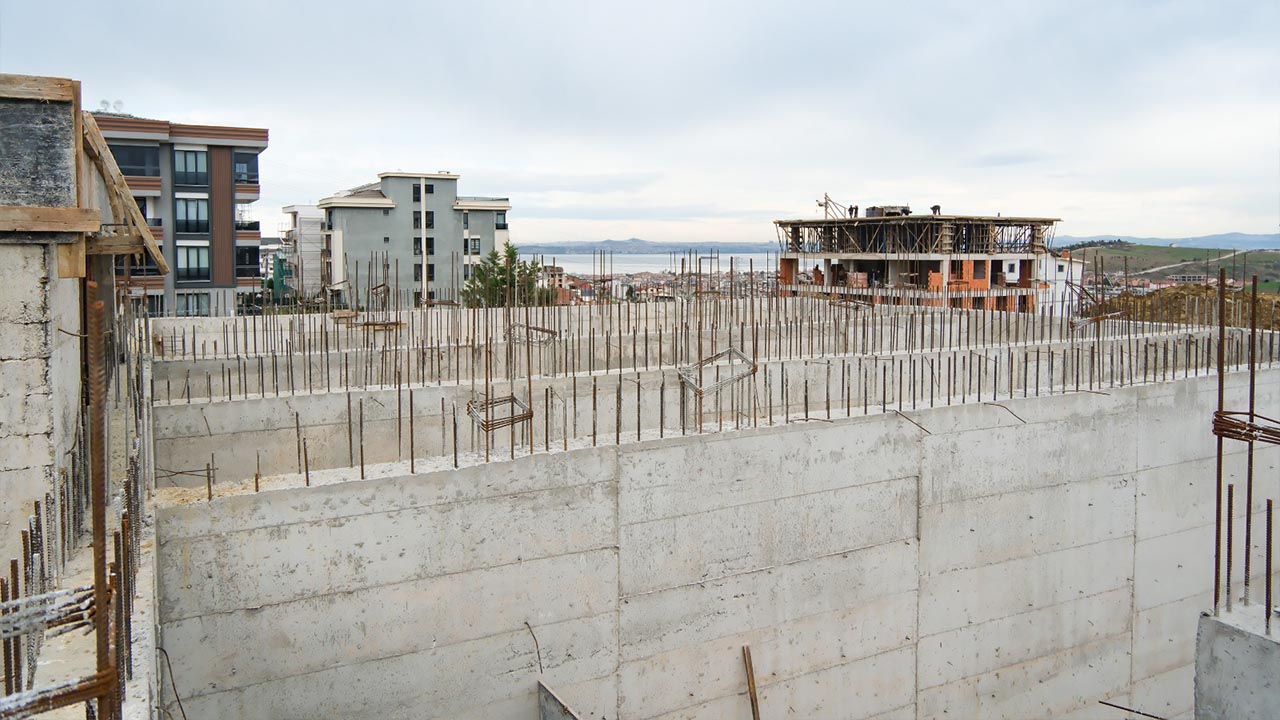 Yalova Ciftlikkoy Belediye Su Deposu Insaat Calisma (4)