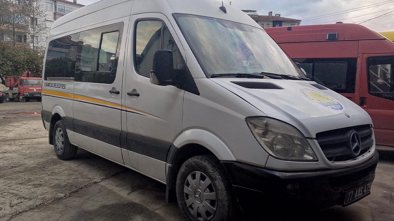 Yalova Cinarcik Belediyesi Hizmet Arac Minibus Filo Artis (2)