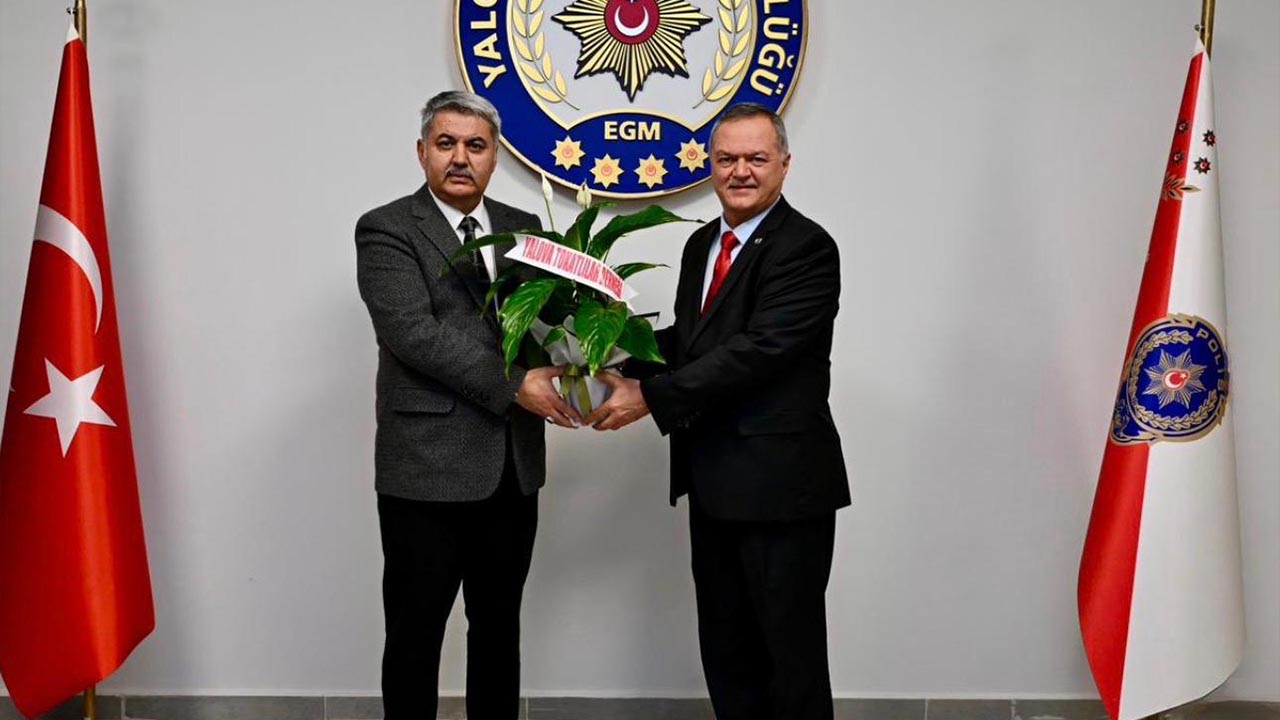 Yalova Il Emniyet Mudur Tokatlilar Dernek Hayirli Olsun Ziyaret (1)