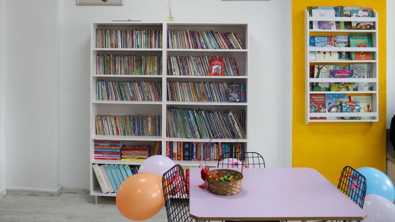 Yalova Il Milli Egitim Mudurlugu Kadikoy Ilkokulu Kutuphane Acilis (2)