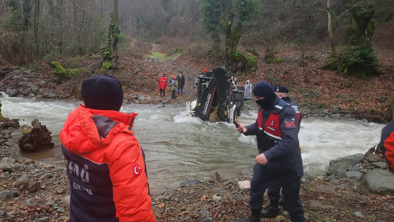 Yalova Tesvikiye Treking Grup Yuruyus Mahsur Kalma 112 Acil Afad Ekipler Kurtarma (2) Kopya