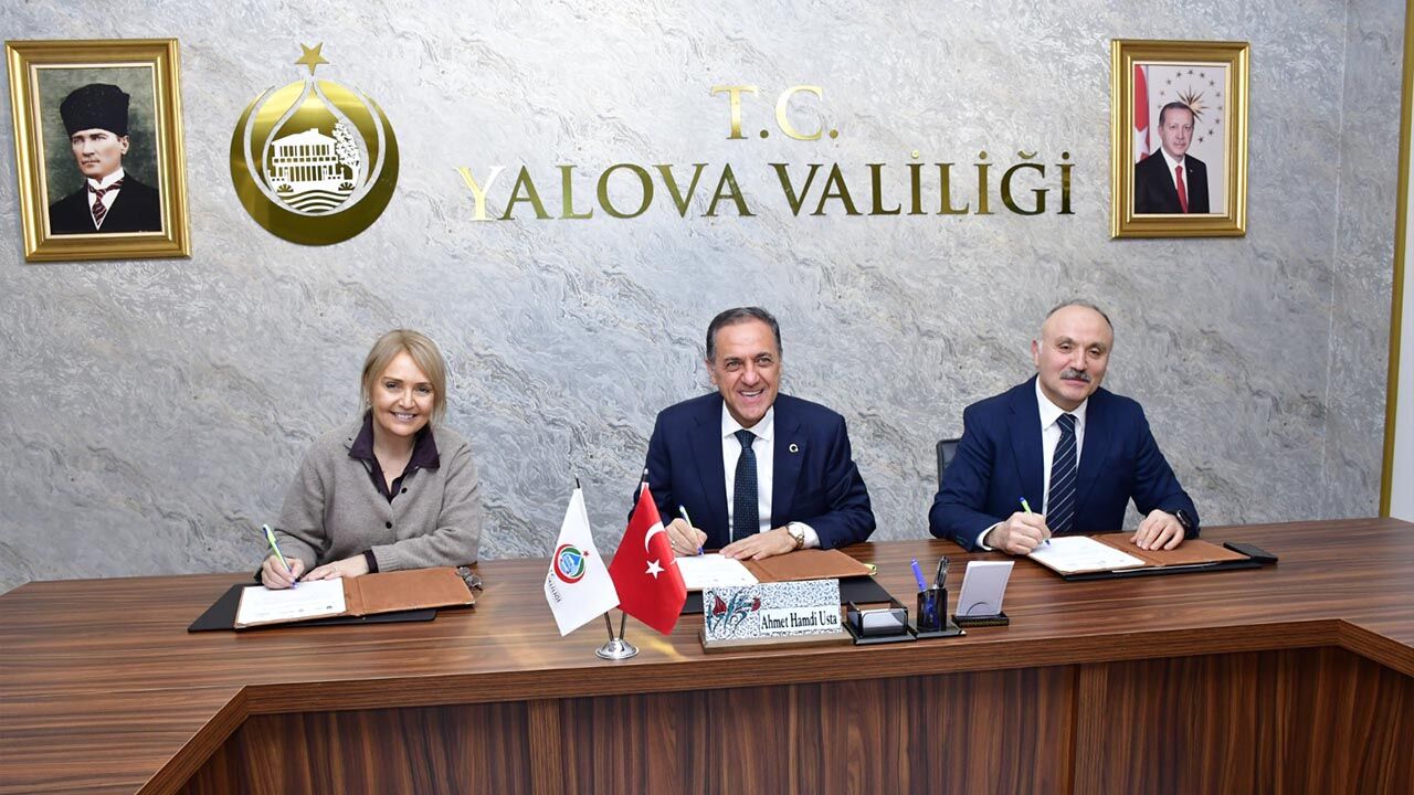 Yalova Valilik Dogu Marmara Kalkinma Ajans Marka Il Genel Meclis Hibe Protokol Imza (1)